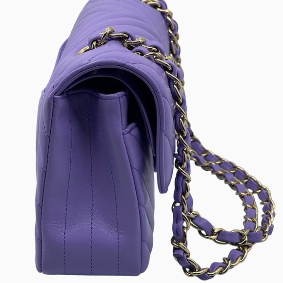 CHANEL Lambskin Chevron Quilted Small Double Flap Purple GHW - Picture 14 of 16